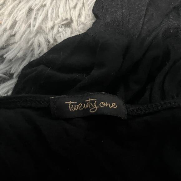 Vintage 2000s Twenty One Black Beaded Gathered Waist USA Made Medium - Picture 9 of 11